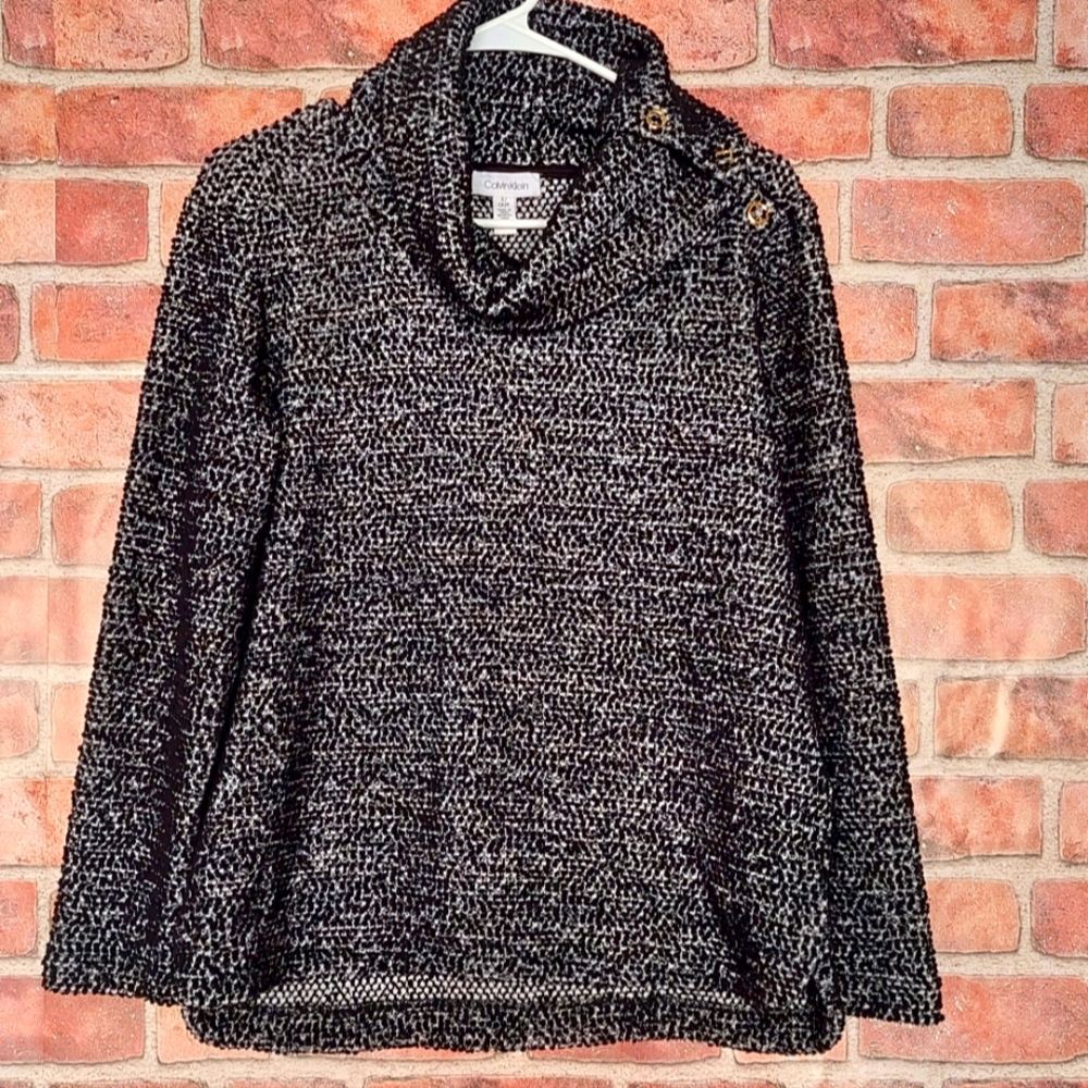 Calvin Klein Sweater